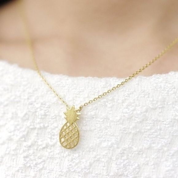 LA Style Jewelry - Pineapple Necklace